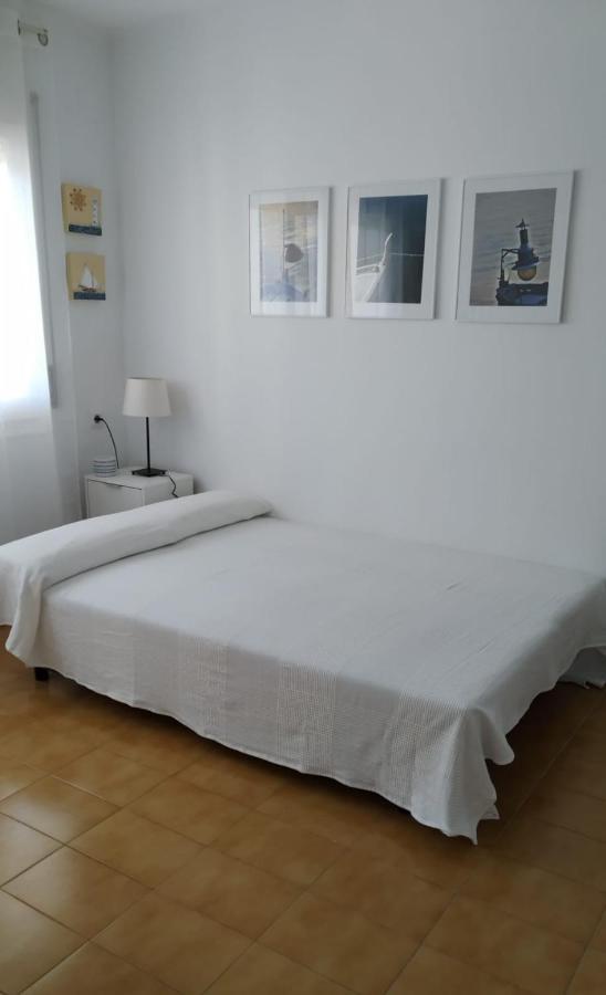 Apartament Amb Piscina Empuriabrava Exterior photo